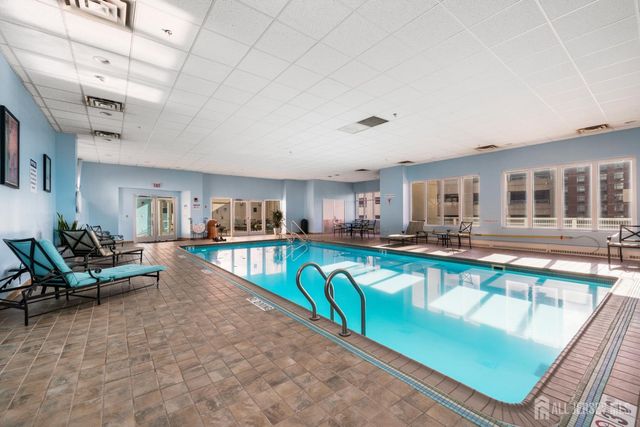 20 Livingston Avenue 404, New Brunswick, NJ 08901