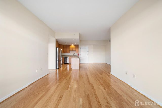 20 Livingston Avenue 404, New Brunswick, NJ 08901