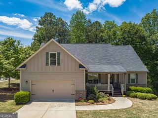 801 Rouse Circle, Hoschton, GA 30548