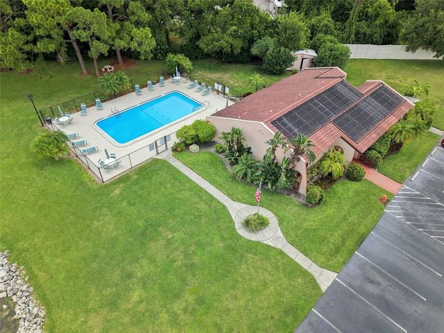 9769 86TH AVENUE 9769, Seminole, FL 33777