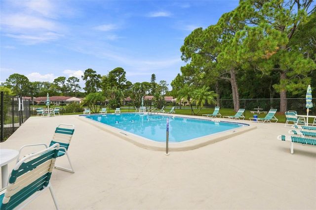 9769 86TH AVENUE 9769, Seminole, FL 33777