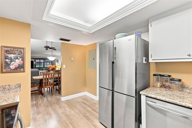 9769 86TH AVENUE 9769, Seminole, FL 33777