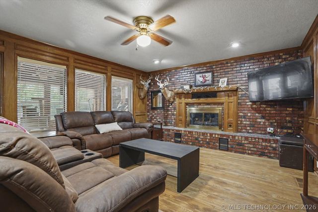 12525 S Skyline Drive, Jenks, OK 74037