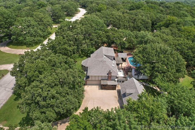 12525 S Skyline Drive, Jenks, OK 74037