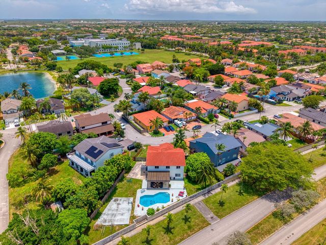 8611 SW 207th Ter, Cutler Bay, FL 33189