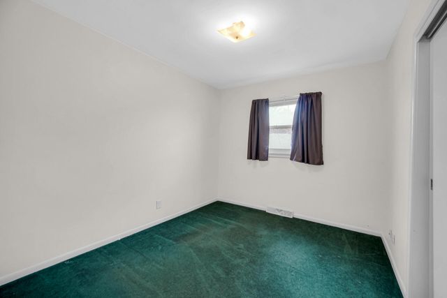7638 Missouri Avenue, Hammond, IN 46323