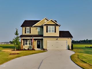 195 Sawyer Mill Drive, Dunn, NC 28334