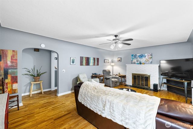 3114 Hoadly Street SE, Olympia, WA 98501