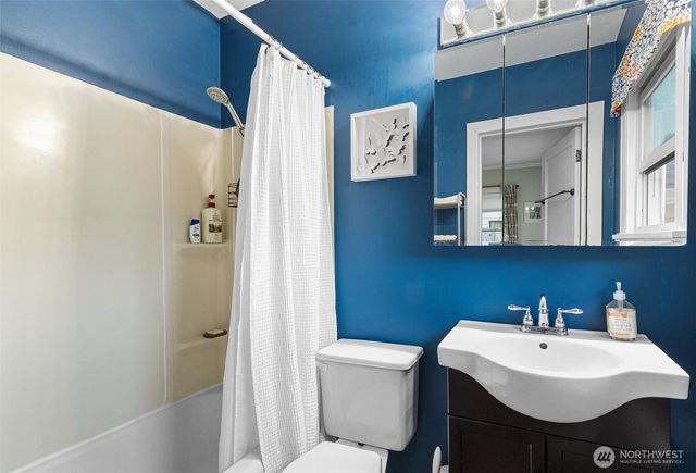 3114 Hoadly Street SE, Olympia, WA 98501