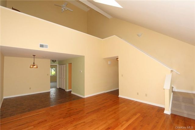 218 Stoneway Lane, Peekskill, NY 10566