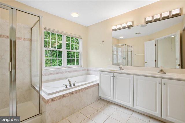 7301 OLDHAM LEEDS WAY, Springfield, VA 22150