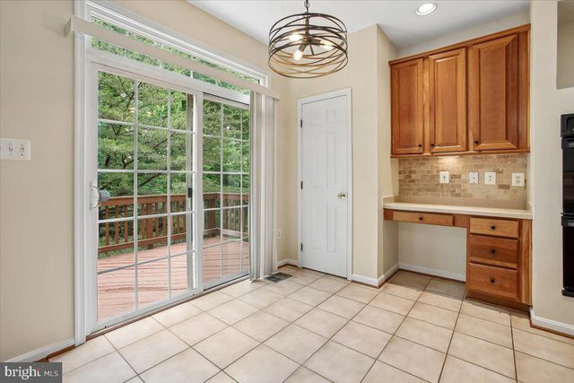 7301 OLDHAM LEEDS WAY, Springfield, VA 22150
