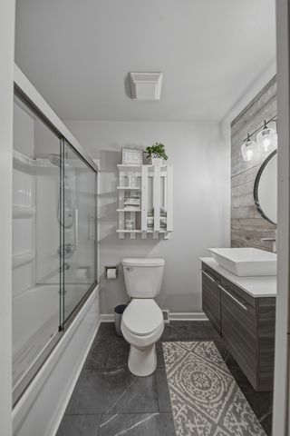 8497 N Meadowlark Lane, Stillman Valley, IL 61084