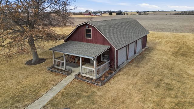 8497 N Meadowlark Lane, Stillman Valley, IL 61084