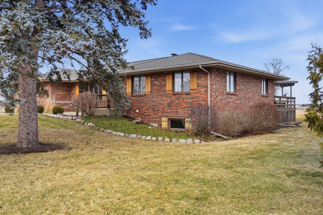 8497 N Meadowlark Lane, Stillman Valley, IL 61084