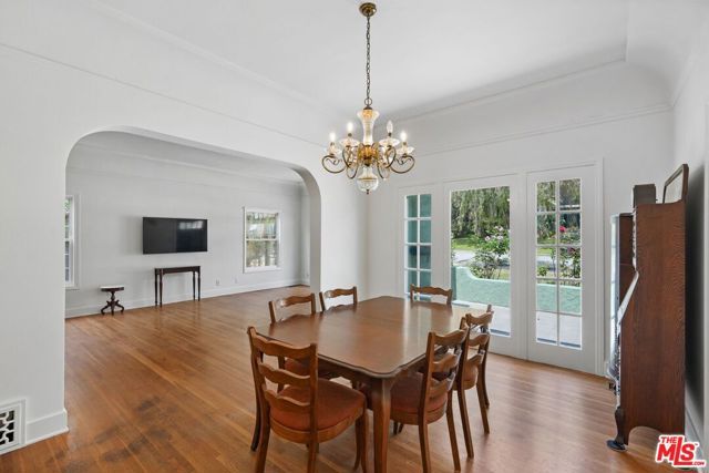 526 Monte Vista Avenue, Glendale, CA 91202