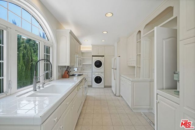 526 Monte Vista Avenue, Glendale, CA 91202