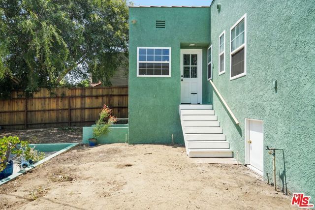 526 Monte Vista Avenue, Glendale, CA 91202