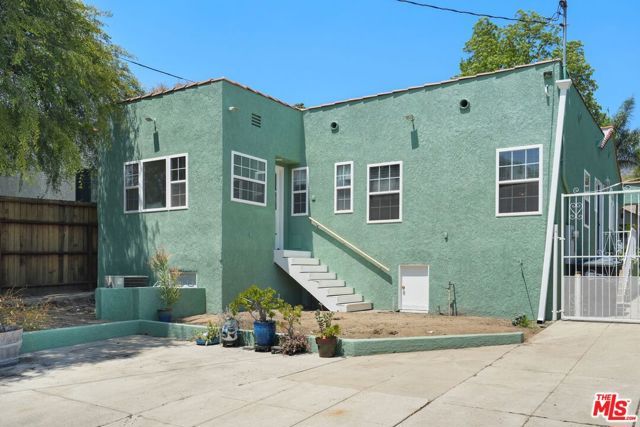 526 Monte Vista Avenue, Glendale, CA 91202