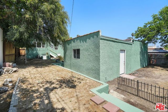 526 Monte Vista Avenue, Glendale, CA 91202