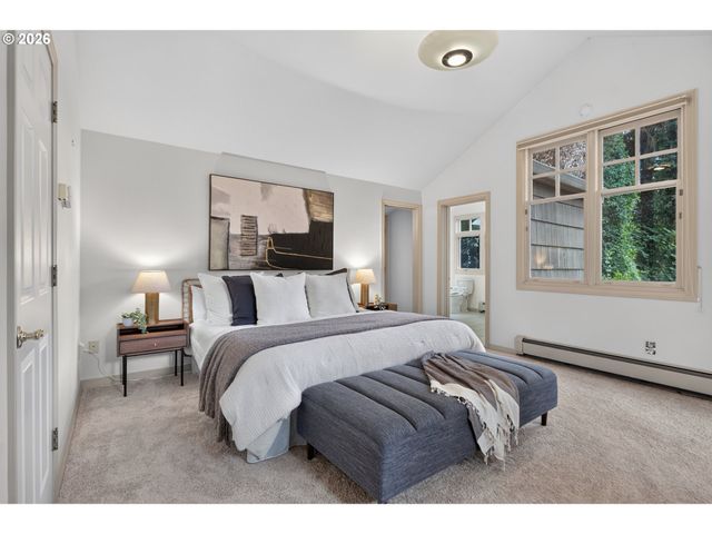 199 PINE VALLEY Rd, Lake Oswego, OR 97034