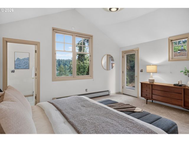 199 PINE VALLEY Rd, Lake Oswego, OR 97034