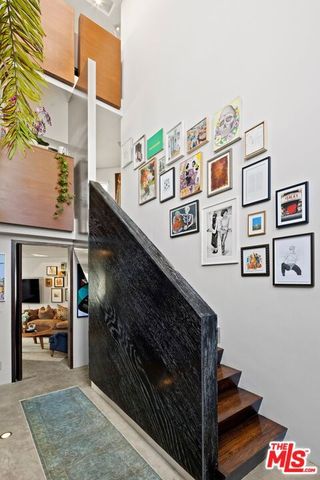 24 Eastwind Street 2, Marina Del Rey, CA 90292