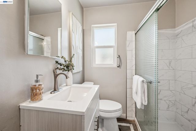 4061 Maiden Ln, Union City, CA 94587