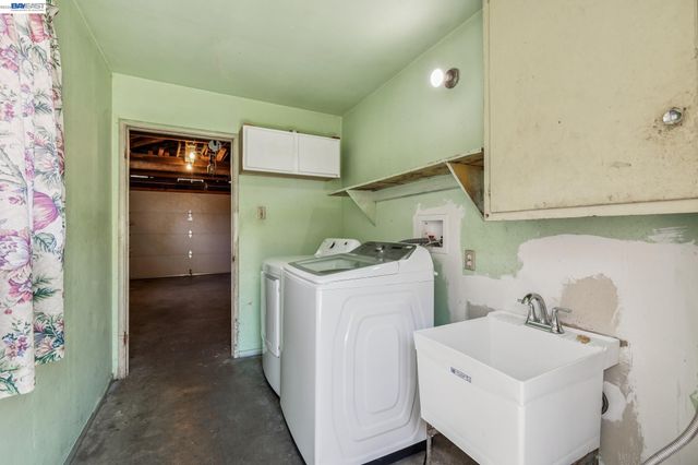 4061 Maiden Ln, Union City, CA 94587
