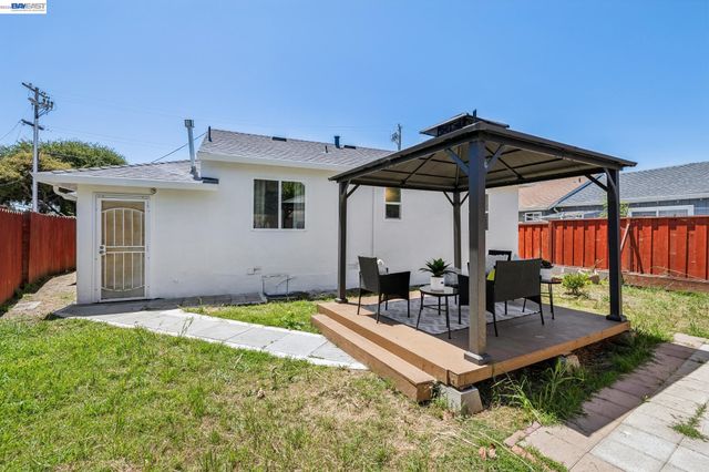 4061 Maiden Ln, Union City, CA 94587