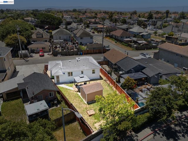 4061 Maiden Ln, Union City, CA 94587
