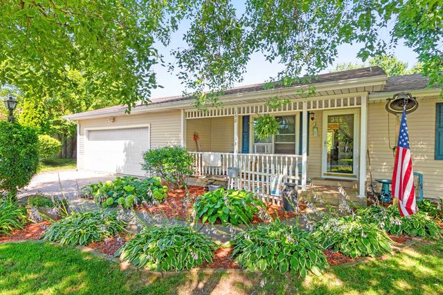 158 Tammy Lane, Lake Holiday, IL 60552