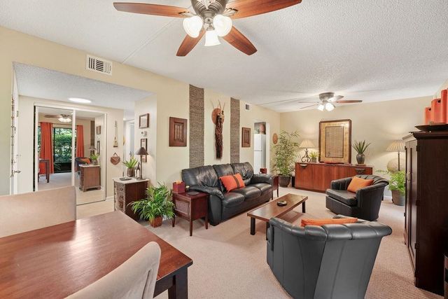 11 Alcira Ct, St Augustine, FL 32086