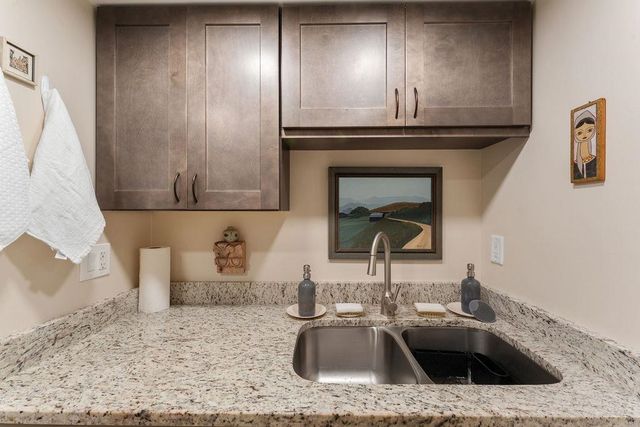 11 Alcira Ct, St Augustine, FL 32086