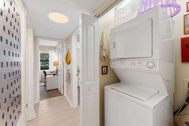 11 Alcira Ct, St Augustine, FL 32086