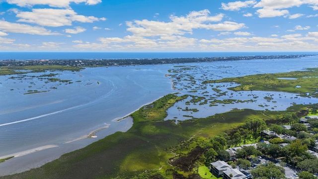 11 Alcira Ct, St Augustine, FL 32086