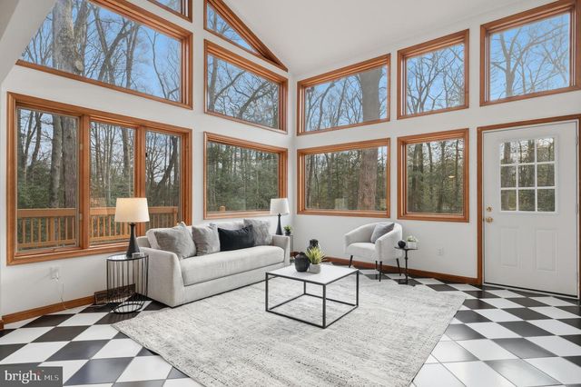 8095 PLOWDEN DR, La Plata, MD 20646