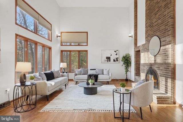 8095 PLOWDEN DR, La Plata, MD 20646