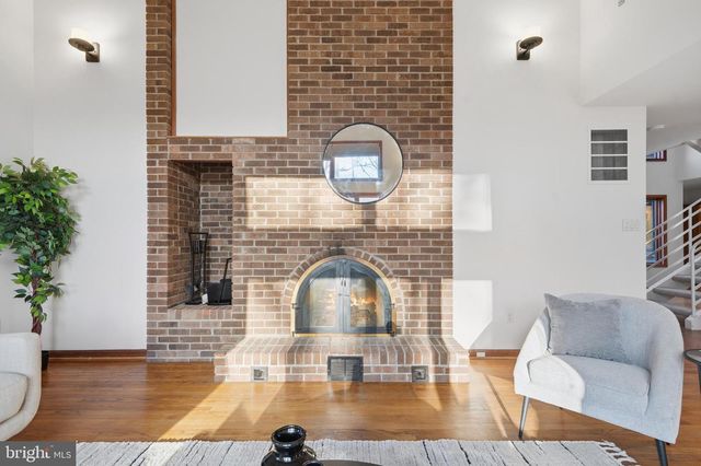 8095 PLOWDEN DR, La Plata, MD 20646