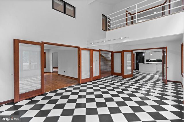 8095 PLOWDEN DR, La Plata, MD 20646