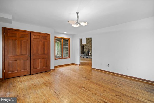 8095 PLOWDEN DR, La Plata, MD 20646