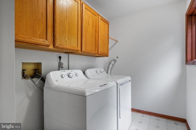 8095 PLOWDEN DR, La Plata, MD 20646