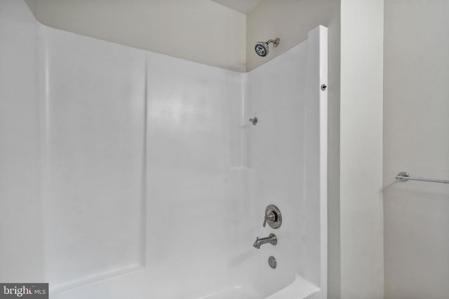 8095 PLOWDEN DR, La Plata, MD 20646