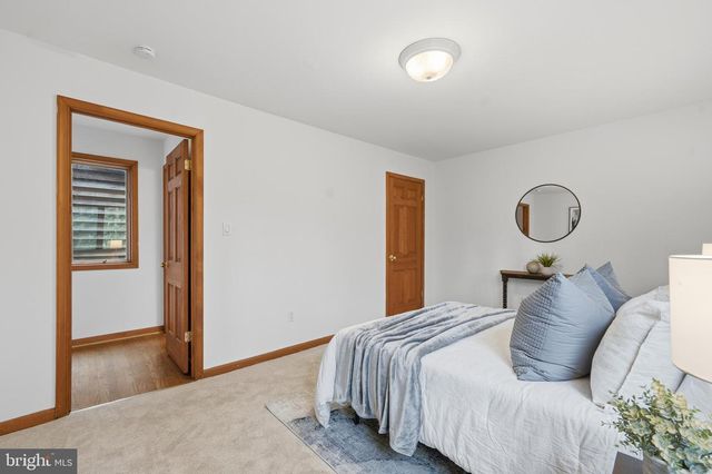 8095 PLOWDEN DR, La Plata, MD 20646