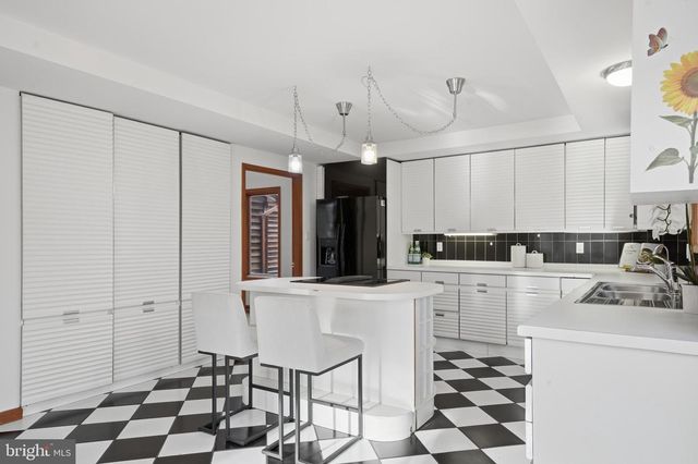 8095 PLOWDEN DR, La Plata, MD 20646