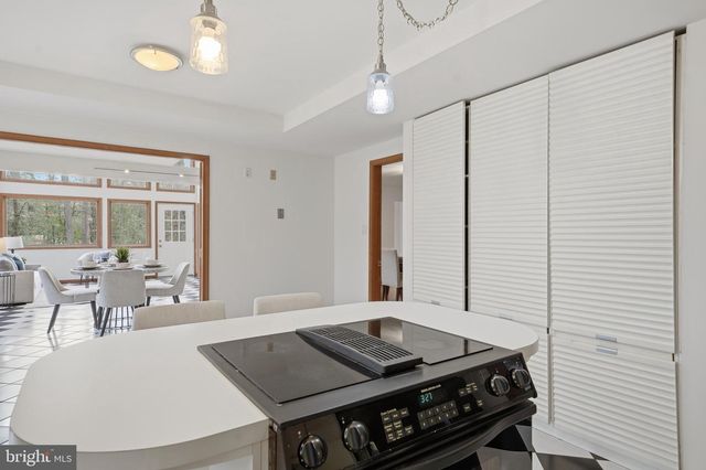 8095 PLOWDEN DR, La Plata, MD 20646