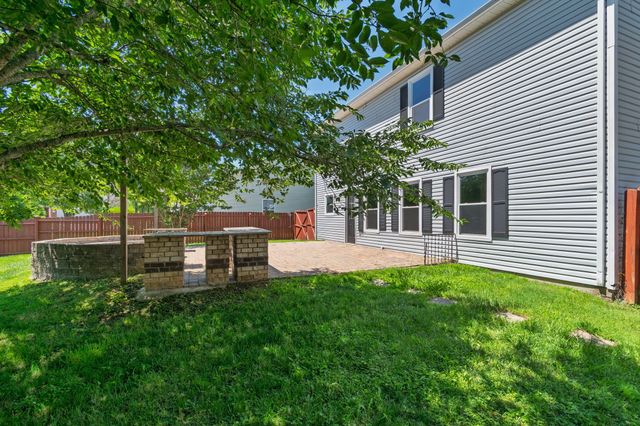 2675 Sutherland Dr, Thompsons Station, TN 37179
