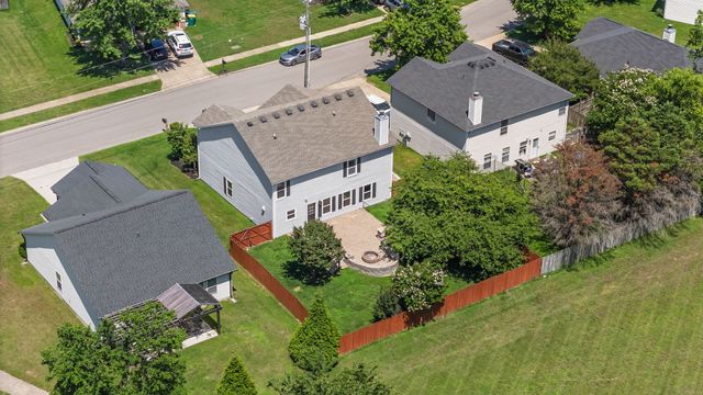 2675 Sutherland Dr, Thompsons Station, TN 37179