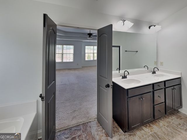 2907 Saddletop Way, Lawrenceville, GA 30044
