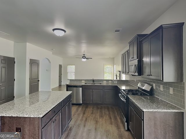 2907 Saddletop Way, Lawrenceville, GA 30044